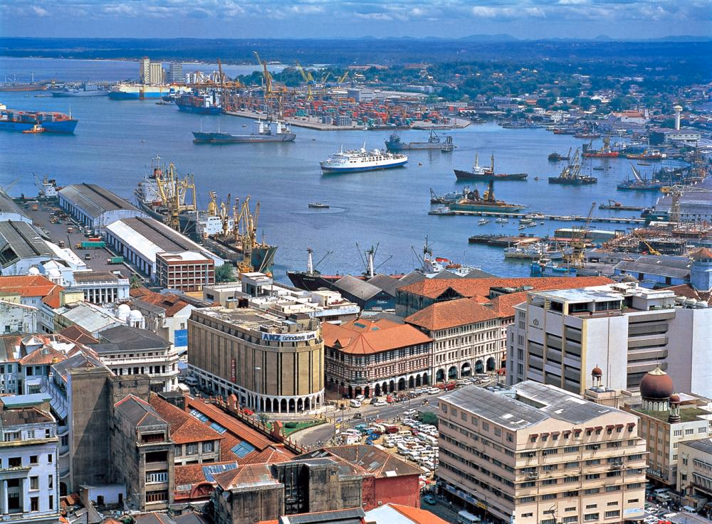 Colombo Harbour — Sri Lanka Colombo Harbour — Sri Lanka