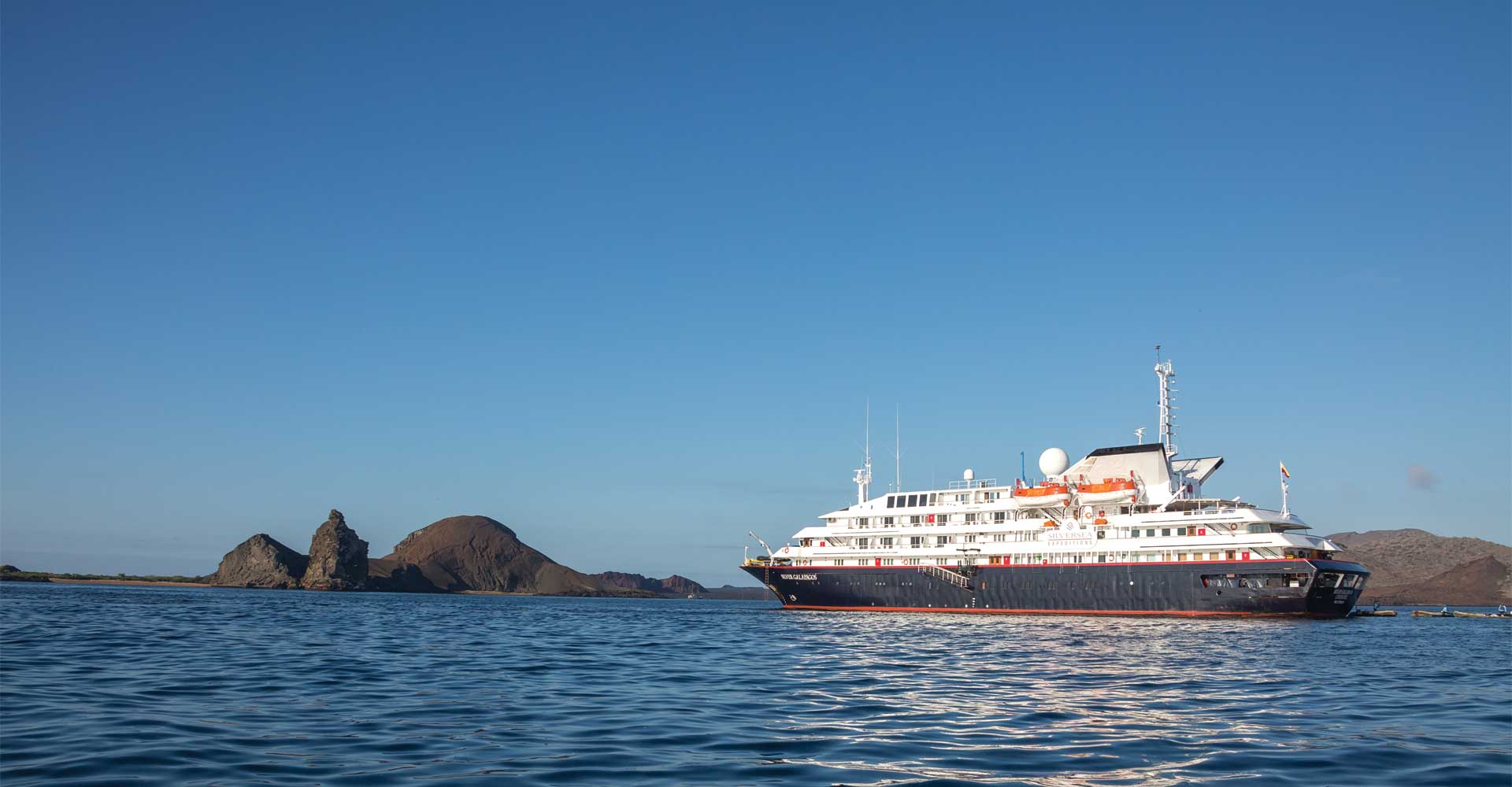 Luxe Cruise Galapagos